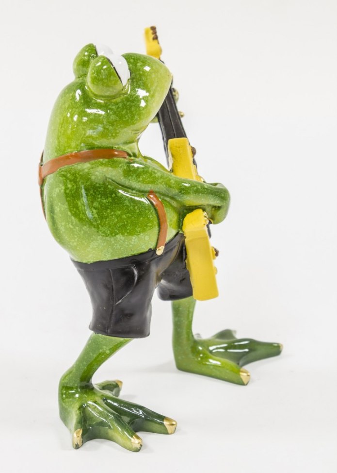 Figurka żaba muzyk rockowy